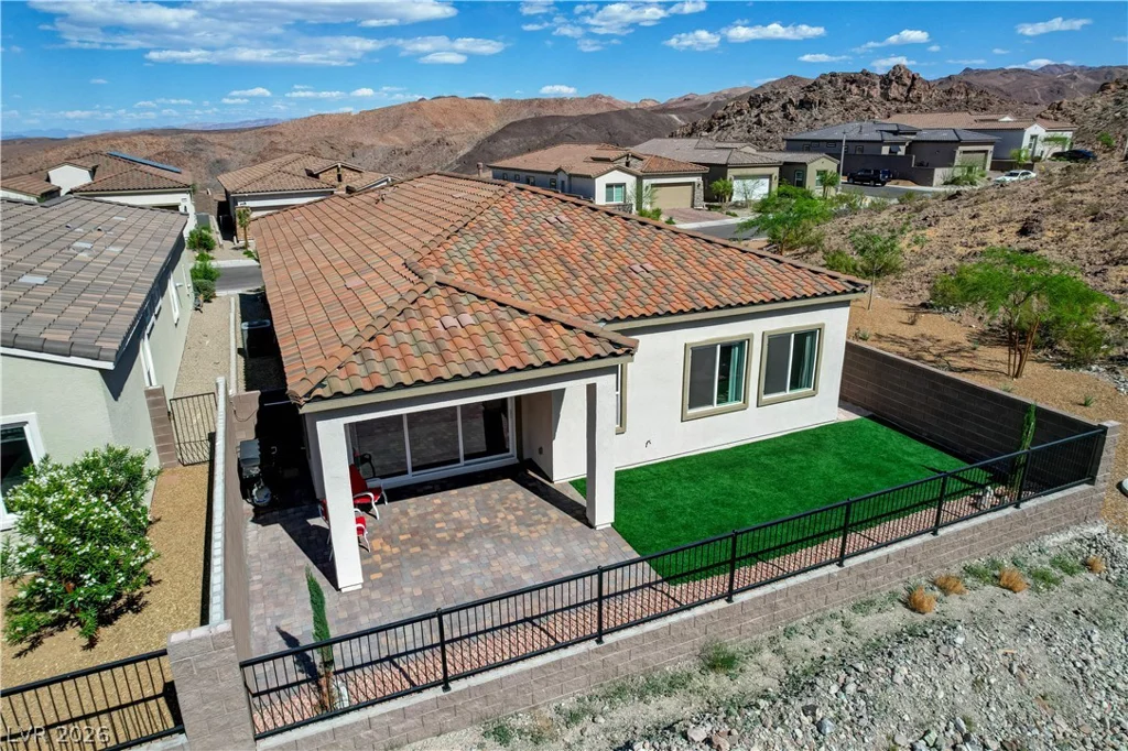 131 Cabo Cruces, Henderson, NV 89011