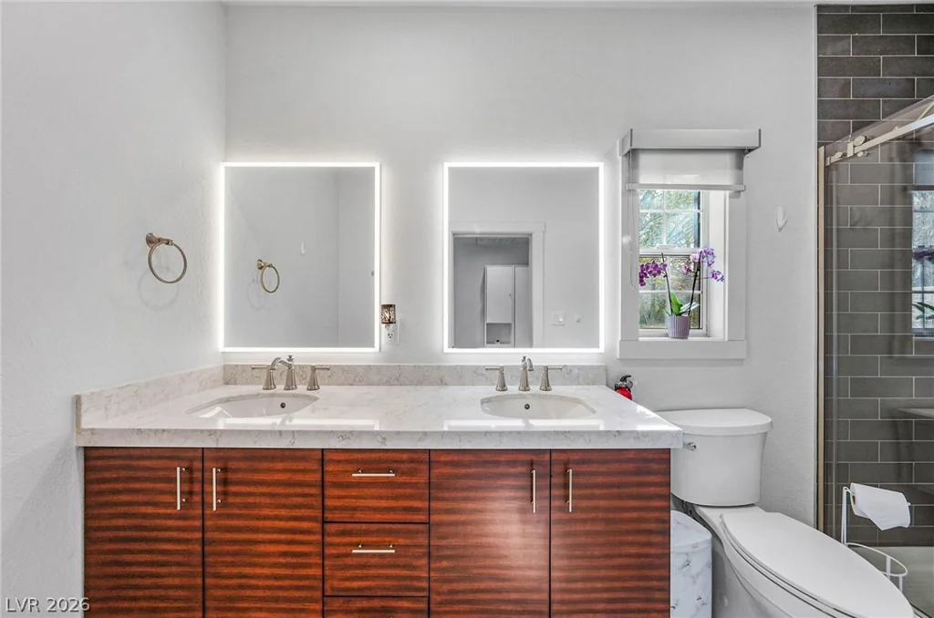 11846 WATERFORD CASTLE, Las Vegas, NV 89141