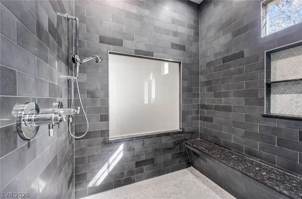 11846 WATERFORD CASTLE, Las Vegas, NV 89141
