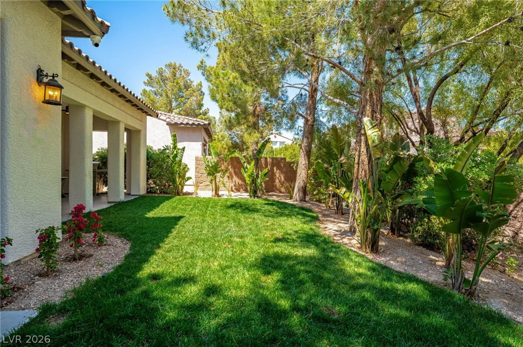 11846 WATERFORD CASTLE, Las Vegas, NV 89141