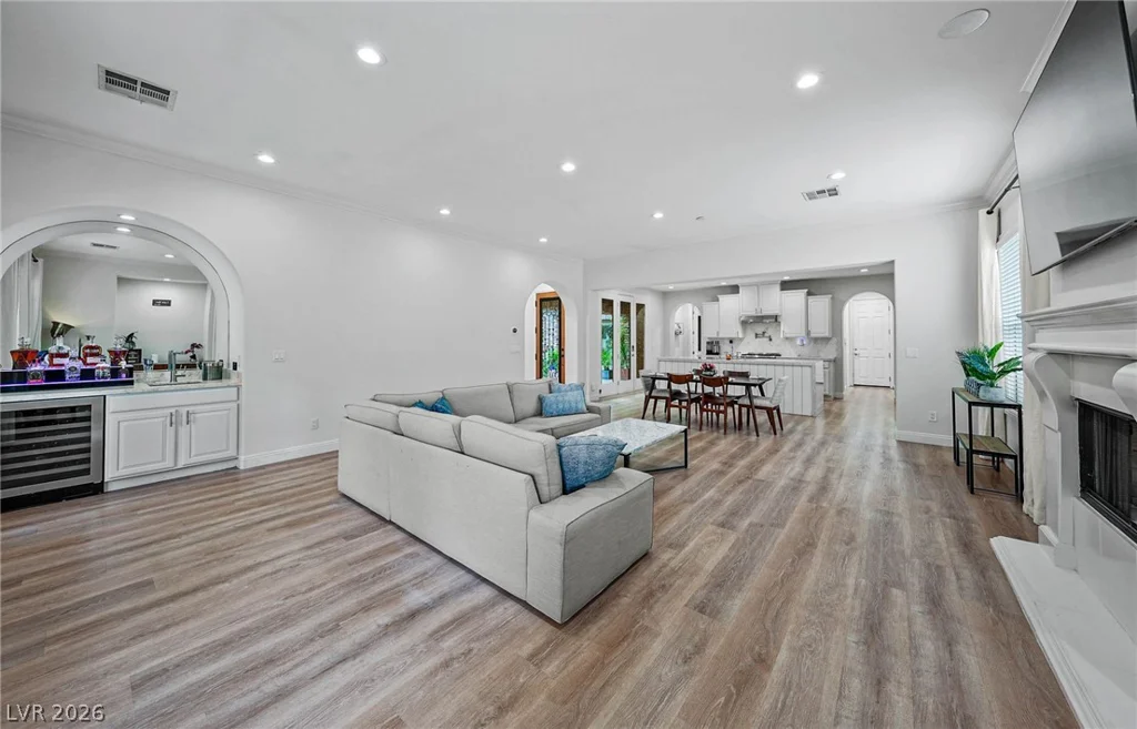 11846 WATERFORD CASTLE, Las Vegas, NV 89141