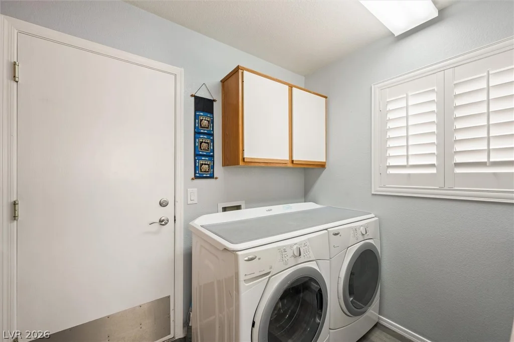 8900 Stoney Point, Las Vegas, NV 89134