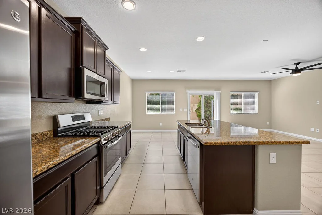 6753 Browns Bay, Las Vegas, NV 89149