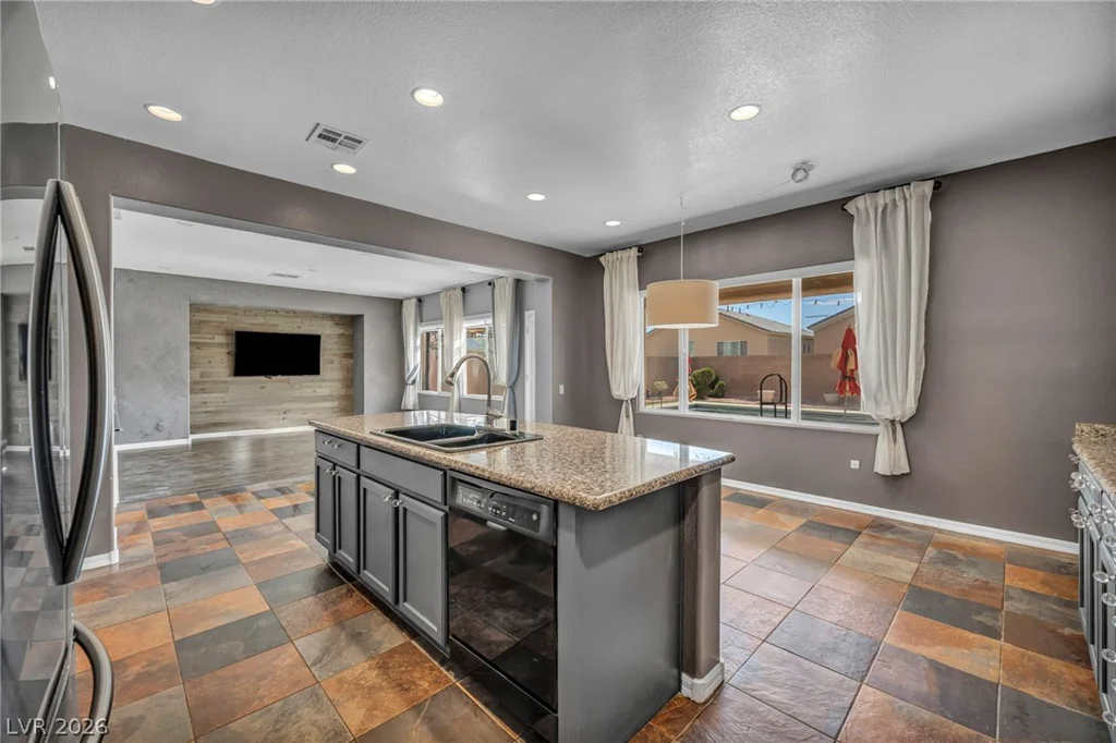 2449 Daks Loden, Henderson, NV 89044
