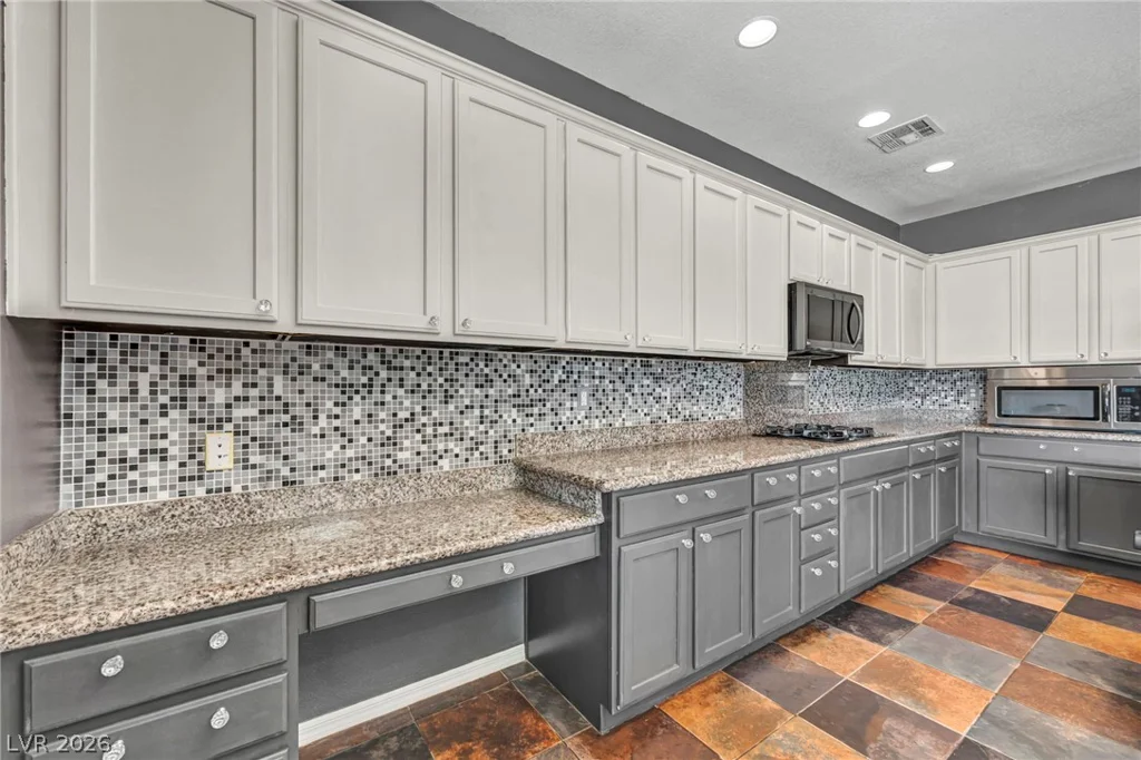2449 Daks Loden, Henderson, NV 89044