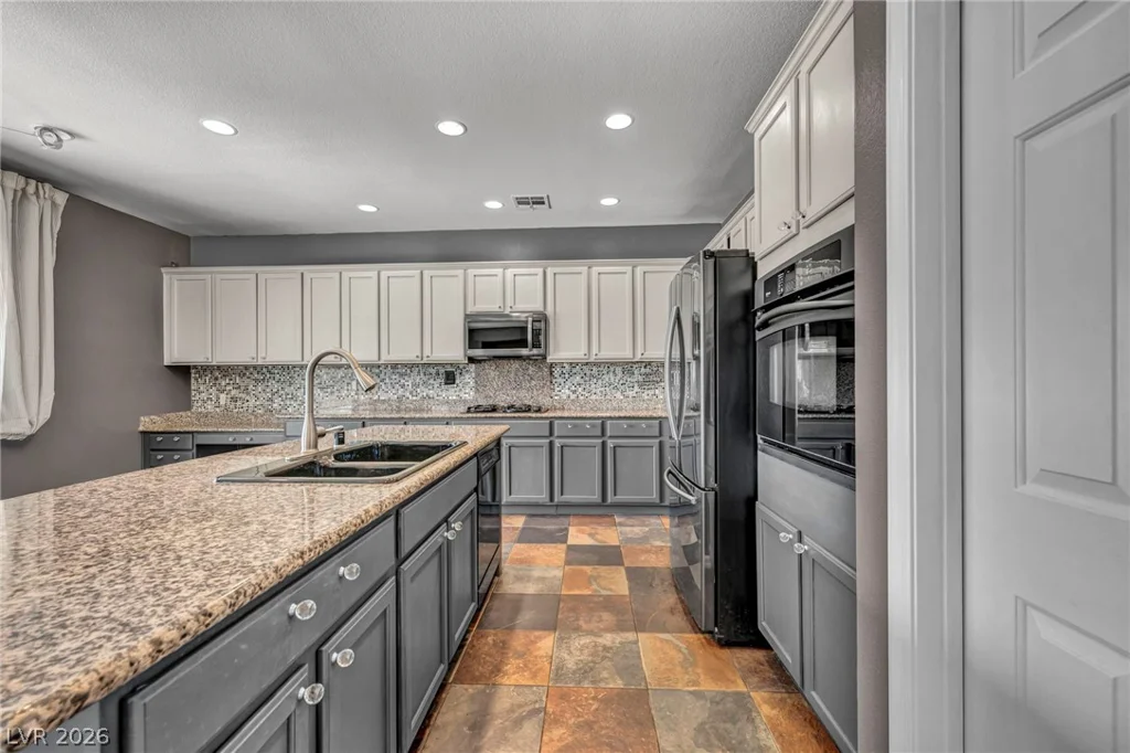 2449 Daks Loden, Henderson, NV 89044