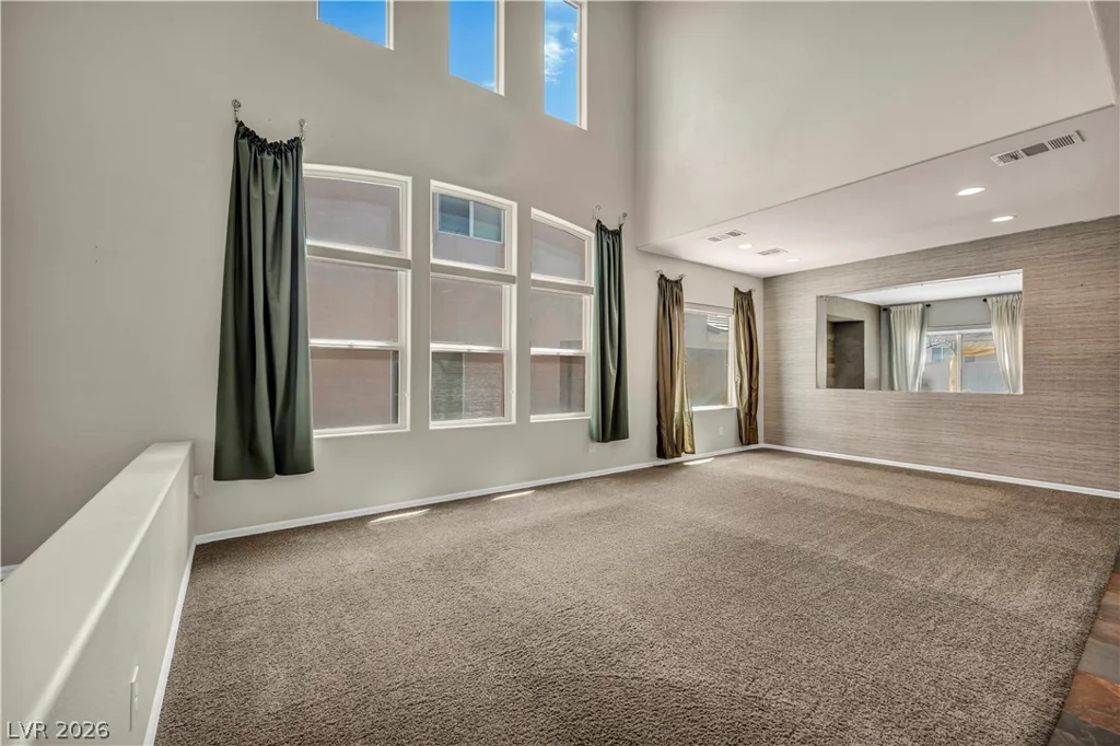 2449 Daks Loden, Henderson, NV 89044
