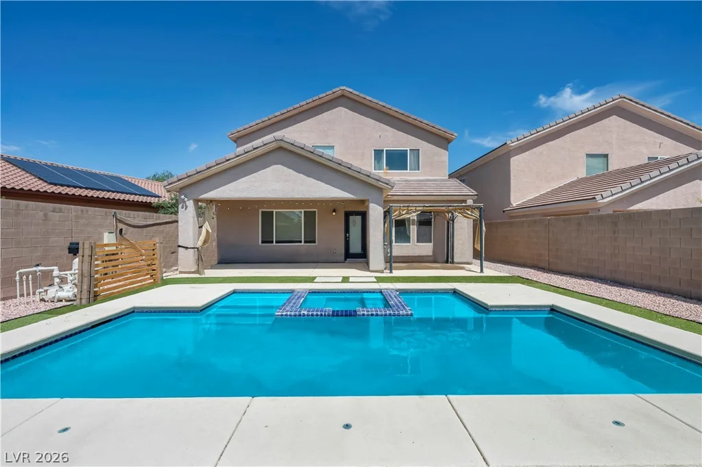 2449 Daks Loden, Henderson, NV 89044