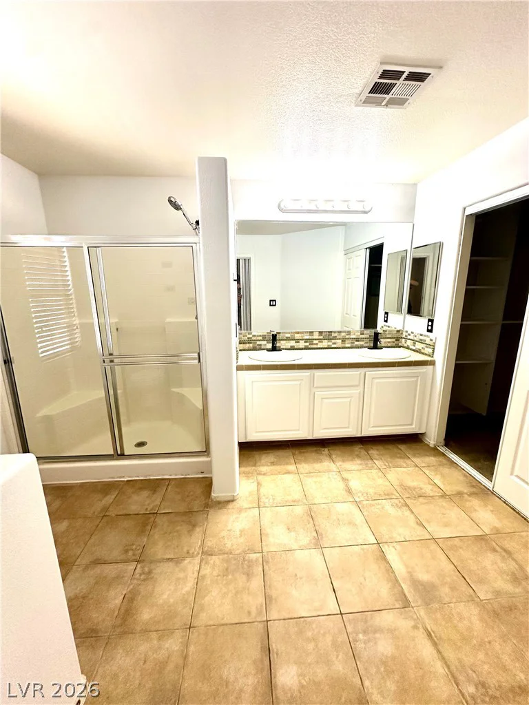 1829 Ferrell, Las Vegas, NV 89106