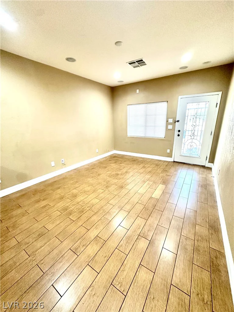 1829 Ferrell, Las Vegas, NV 89106