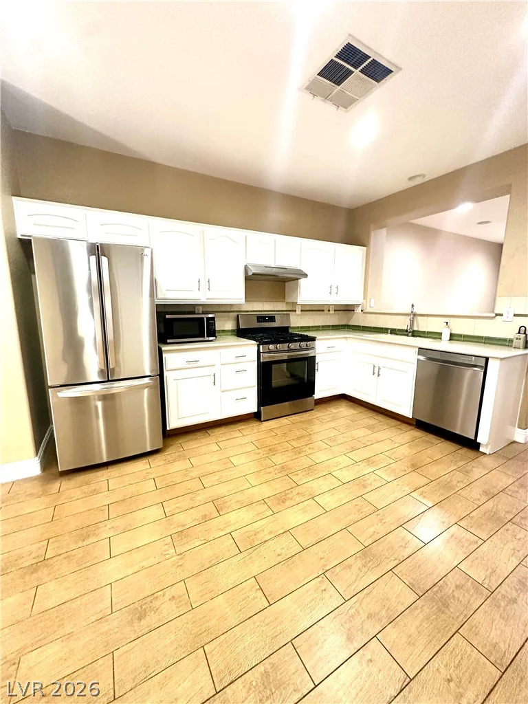 1829 Ferrell, Las Vegas, NV 89106