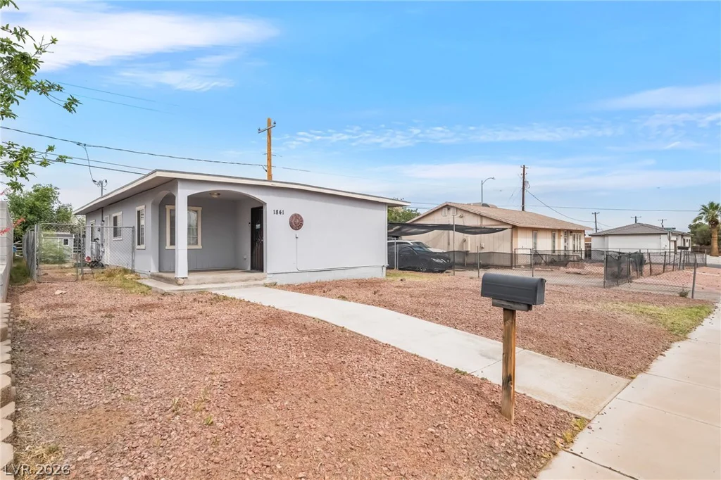 1841 Merze, Henderson, NV 89011