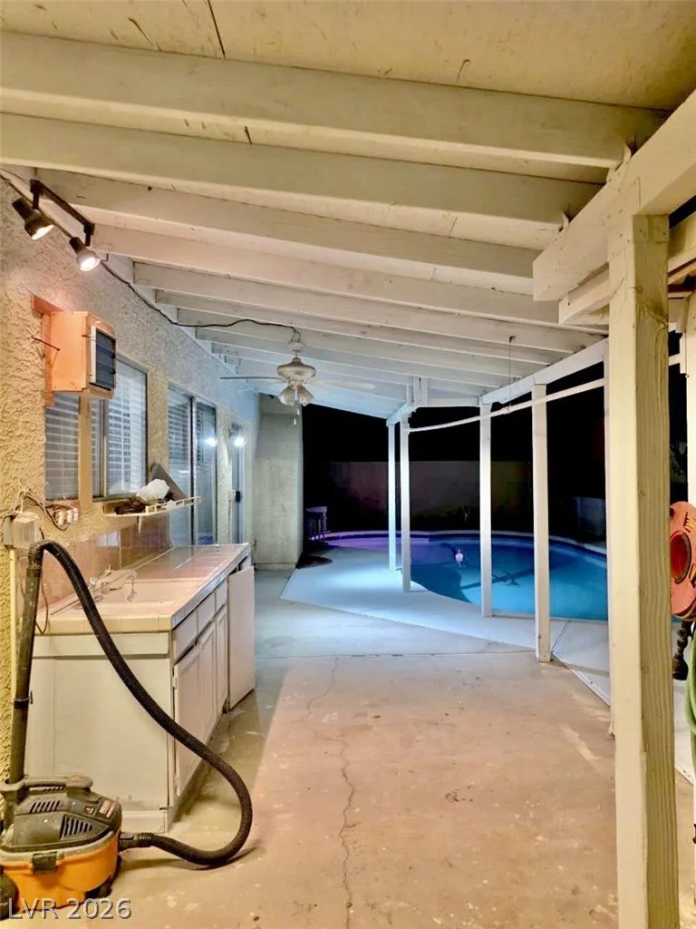 4727 Beaconsfield, Las Vegas, NV 89147