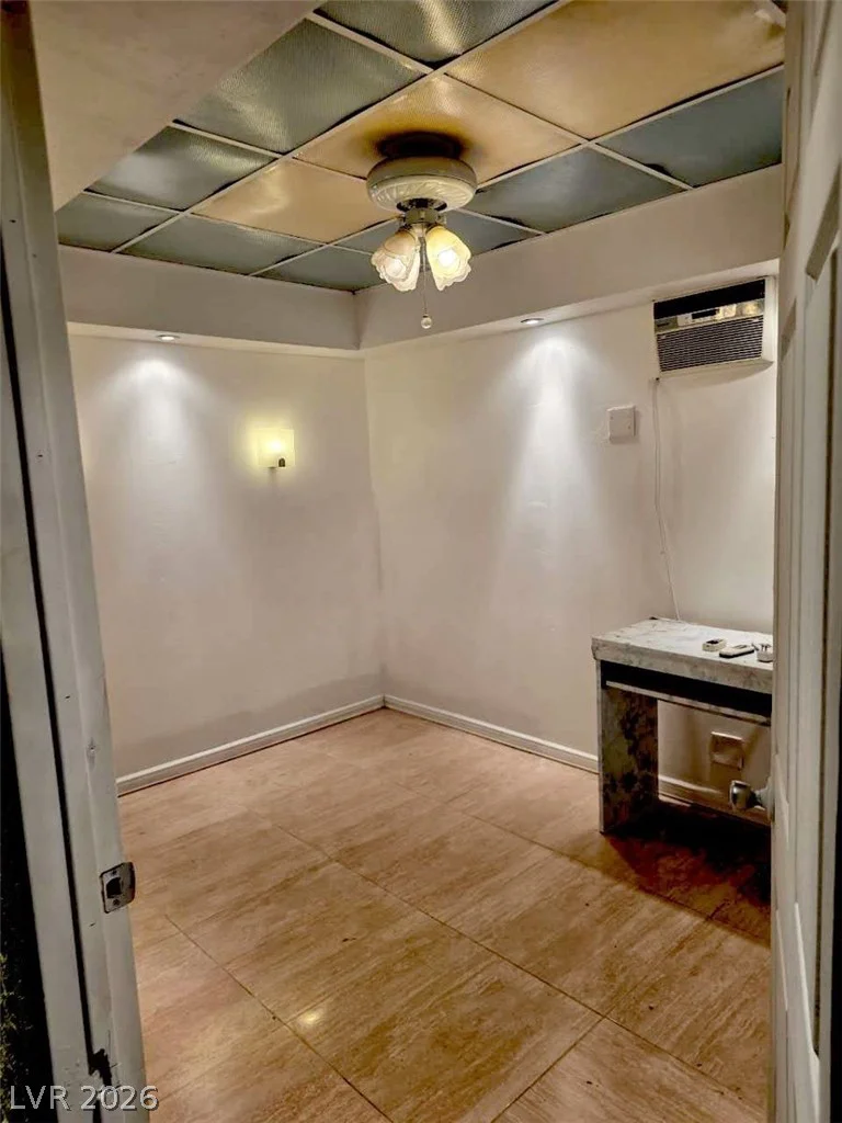 4727 Beaconsfield, Las Vegas, NV 89147