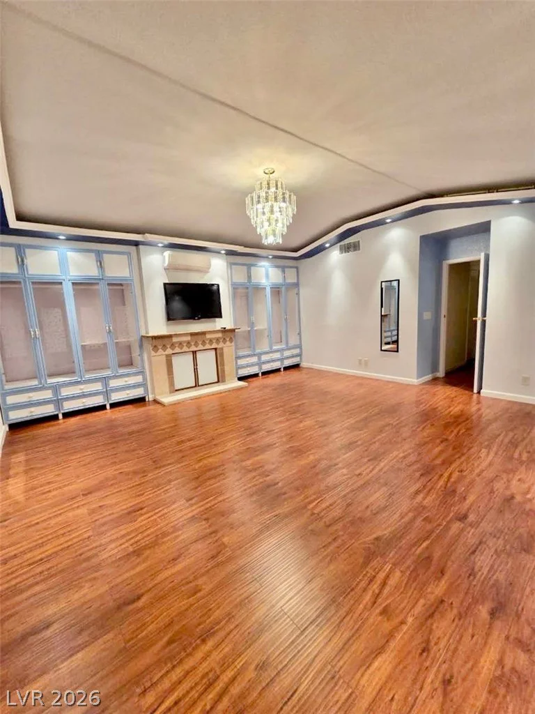 4727 Beaconsfield, Las Vegas, NV 89147