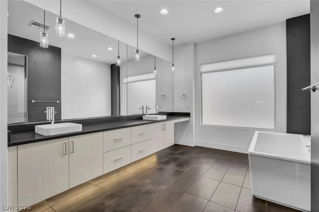 3071 Conservation, Las Vegas, NV 89138