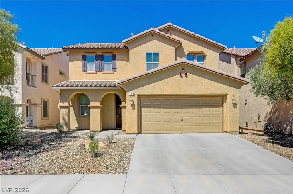 7012 Grand Junction, Las Vegas, NV 89179