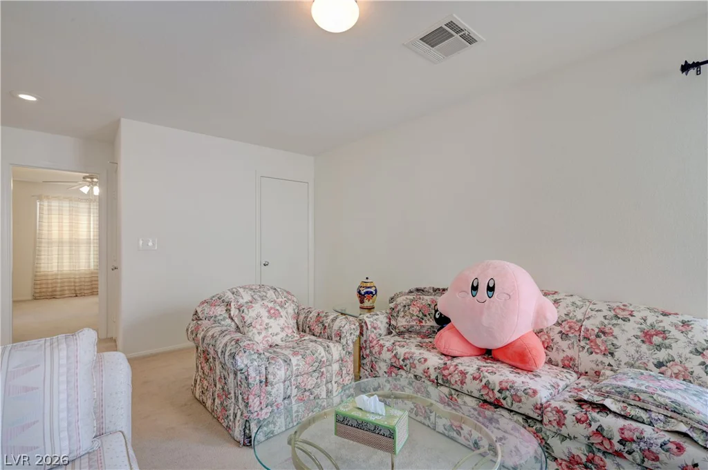 7012 Grand Junction, Las Vegas, NV 89179