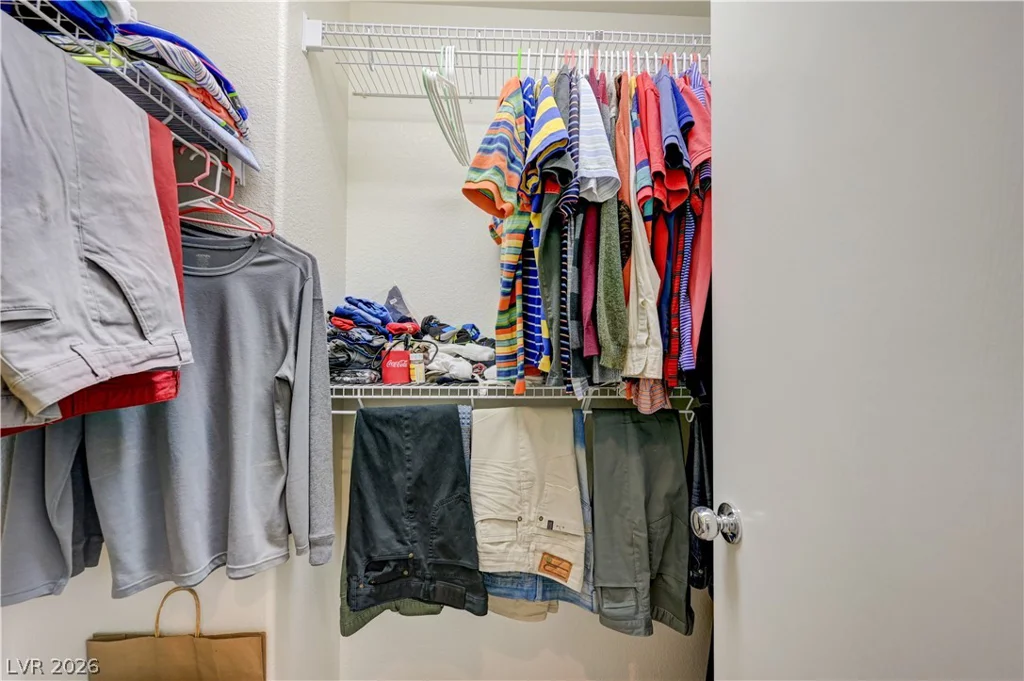 7012 Grand Junction, Las Vegas, NV 89179