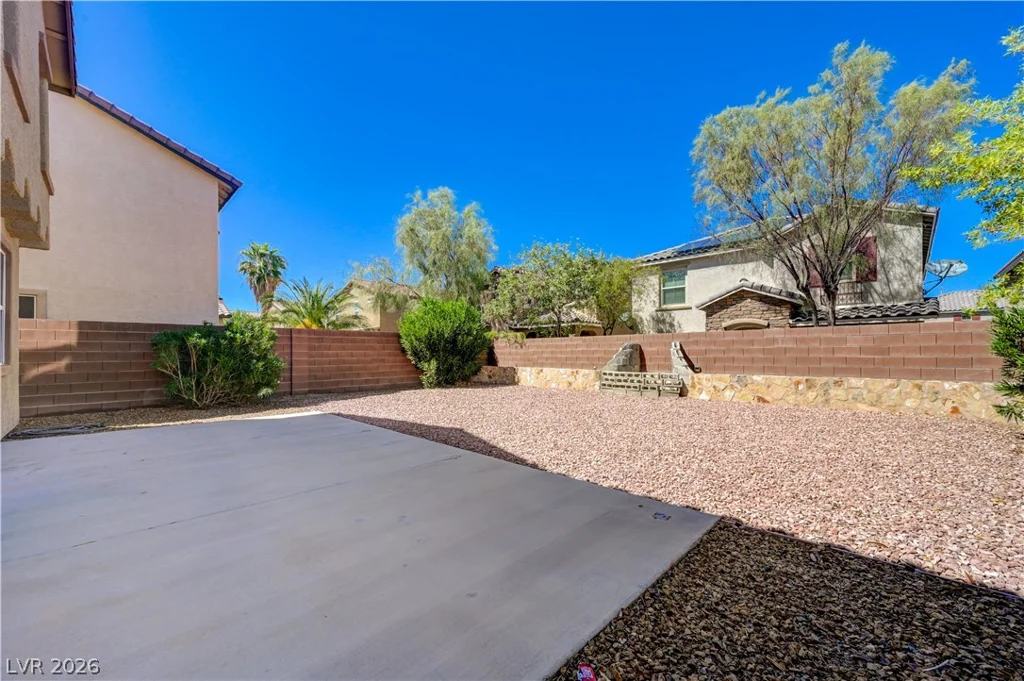 7012 Grand Junction, Las Vegas, NV 89179
