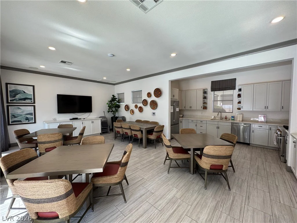 2555 Hampton, Henderson, NV 89052
