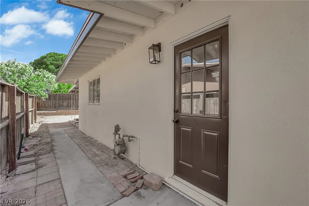 4117 El Cederal, Las Vegas, NV 89102
