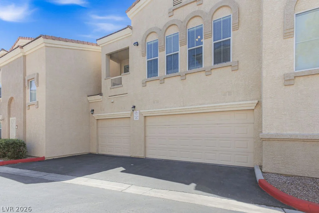 10550 Alexander, Las Vegas, NV 89129