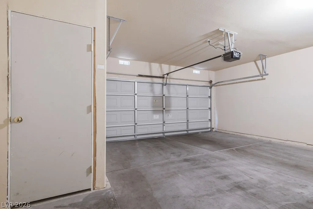 10550 Alexander, Las Vegas, NV 89129