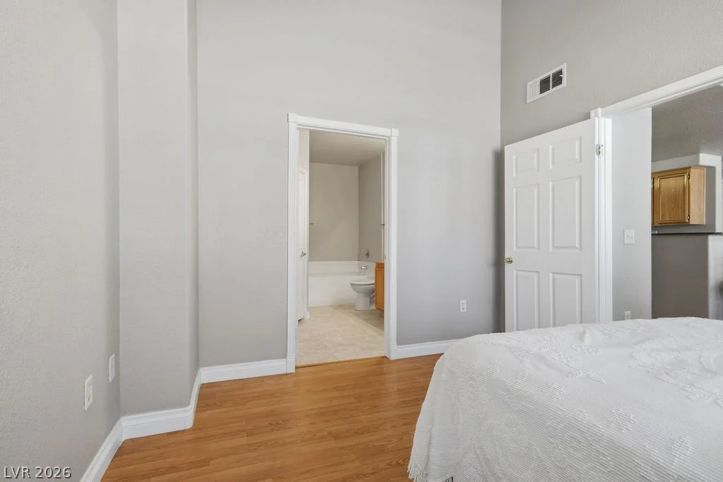 10550 Alexander, Las Vegas, NV 89129