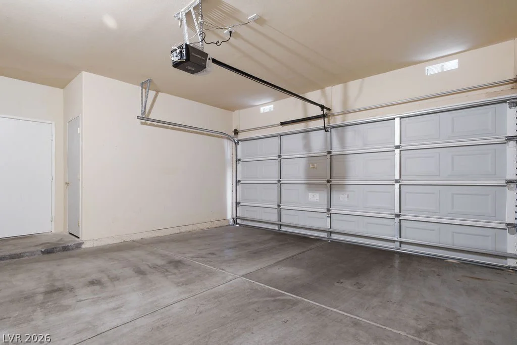10550 Alexander, Las Vegas, NV 89129