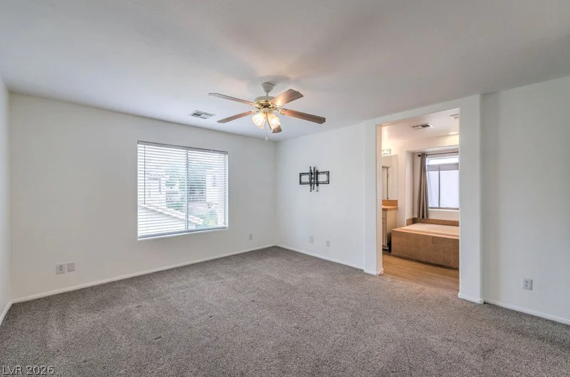 1044 Creeping Zinnia, Las Vegas, NV 89138