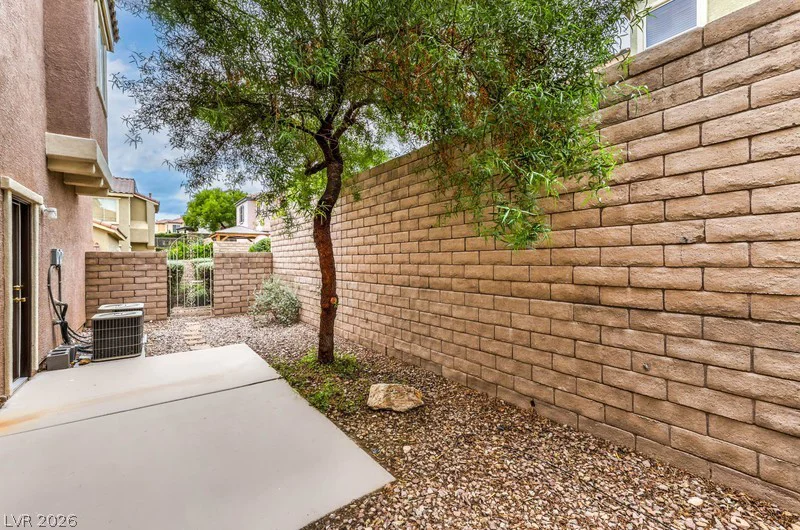 1044 Creeping Zinnia, Las Vegas, NV 89138