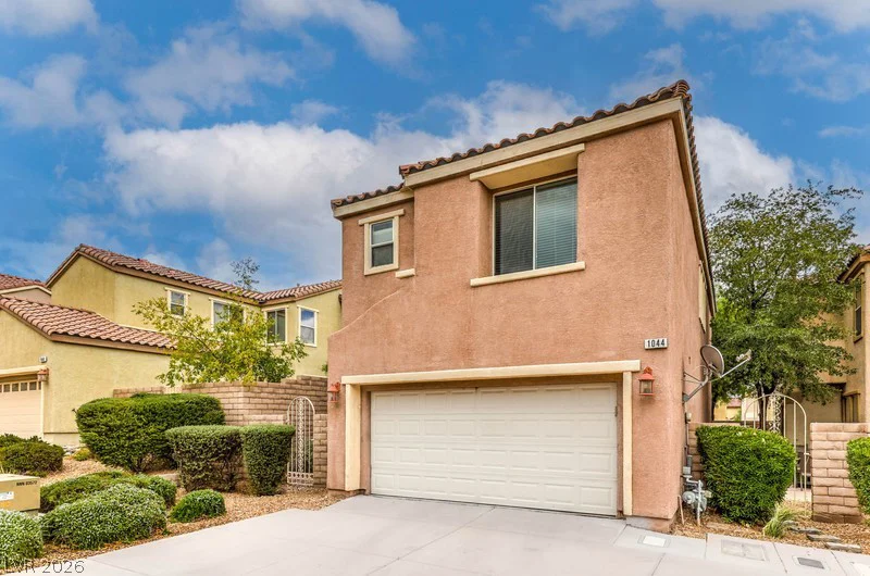 1044 Creeping Zinnia, Las Vegas, NV 89138