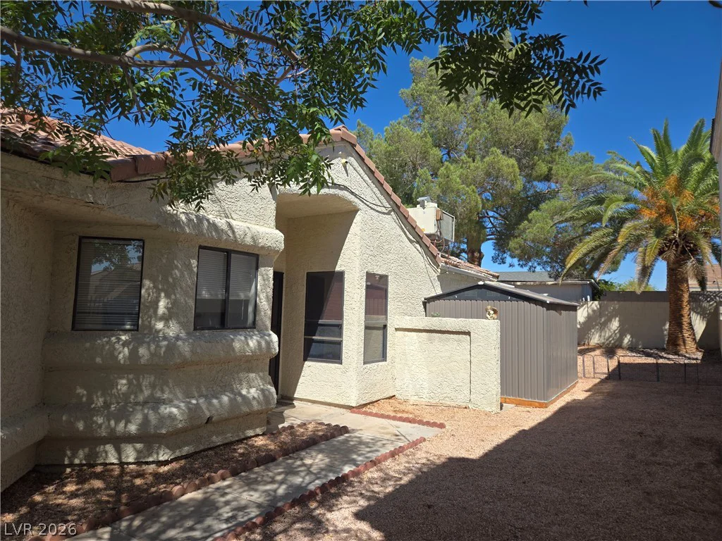 5772 Cinnabar, Las Vegas, NV 89110