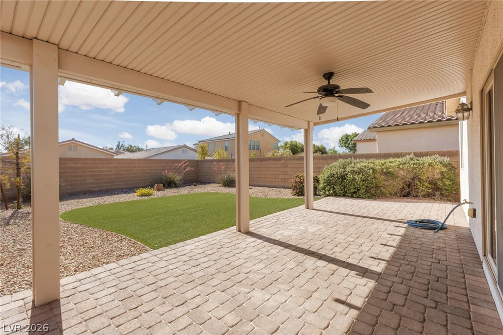 704 Bridgeford, Henderson, NV 89011