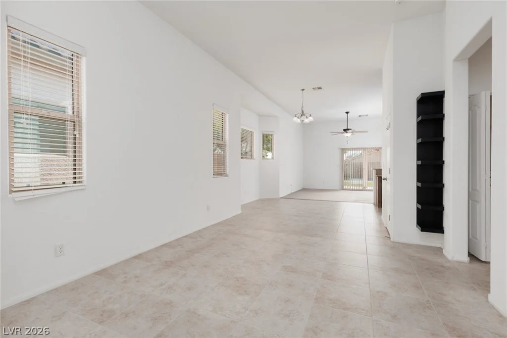 704 Bridgeford, Henderson, NV 89011