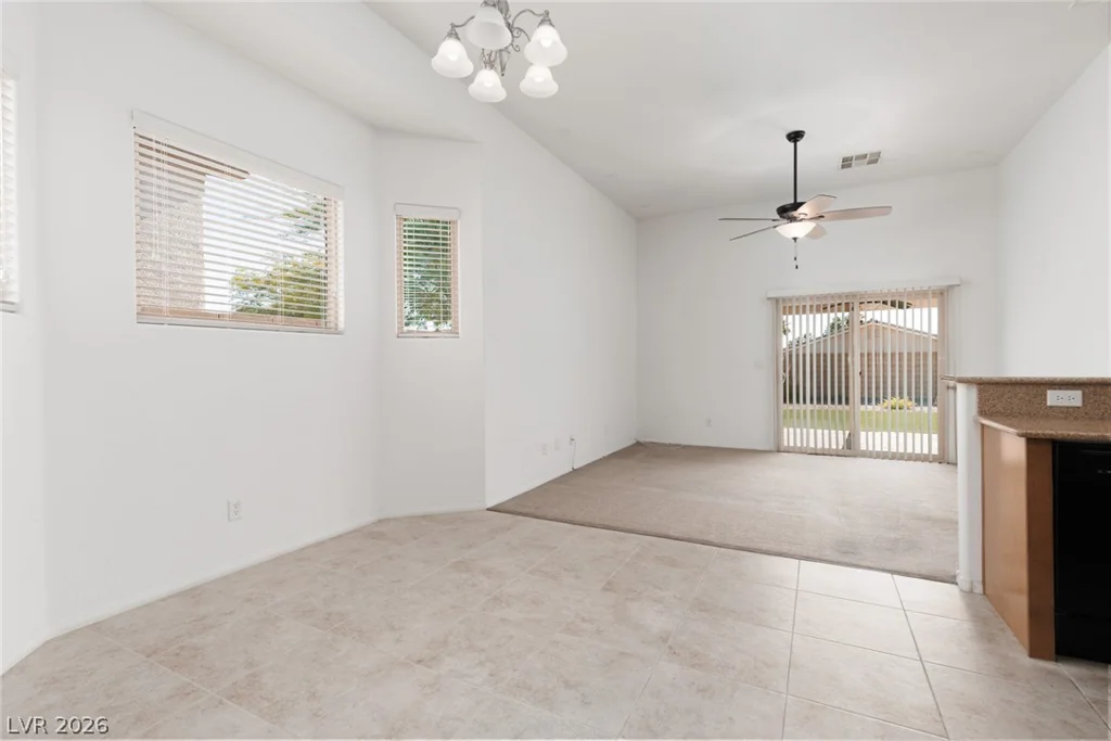 704 Bridgeford, Henderson, NV 89011