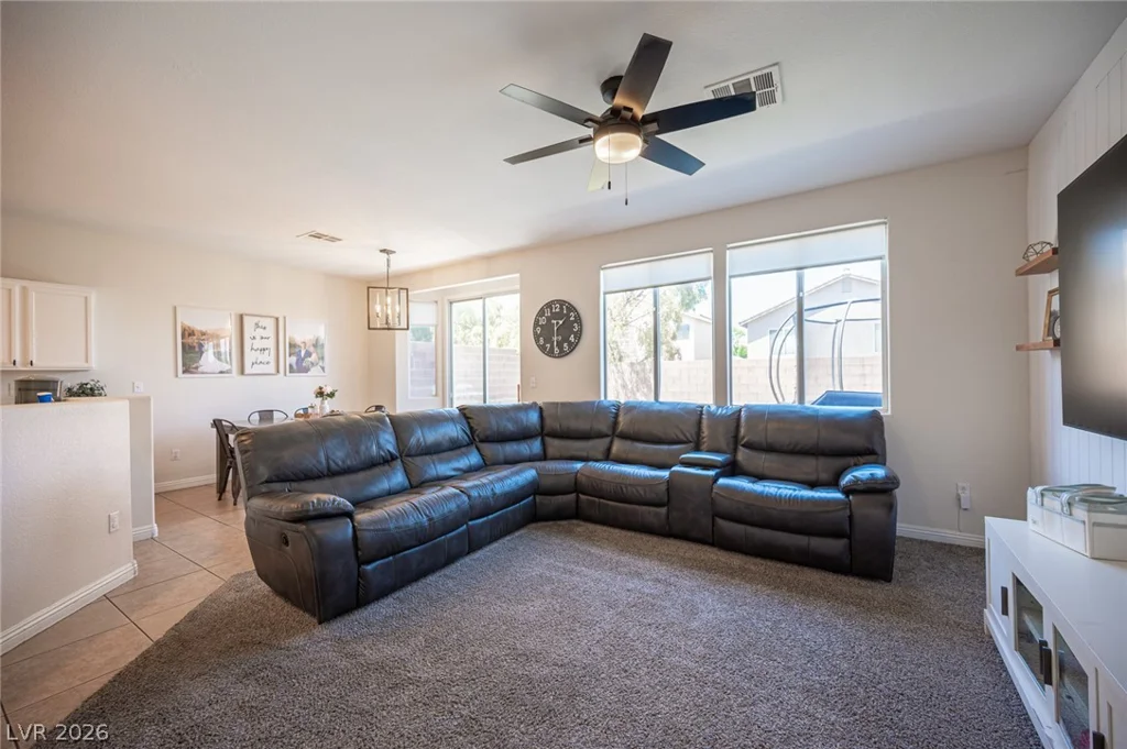 10646 Streamside, Las Vegas, NV 89129