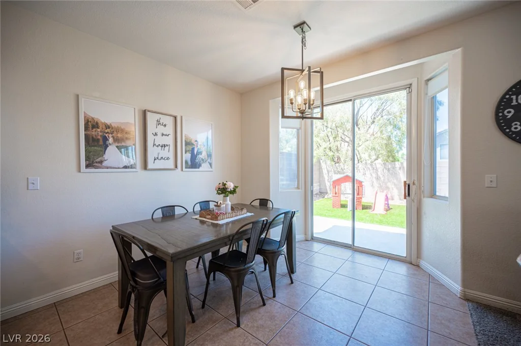 10646 Streamside, Las Vegas, NV 89129