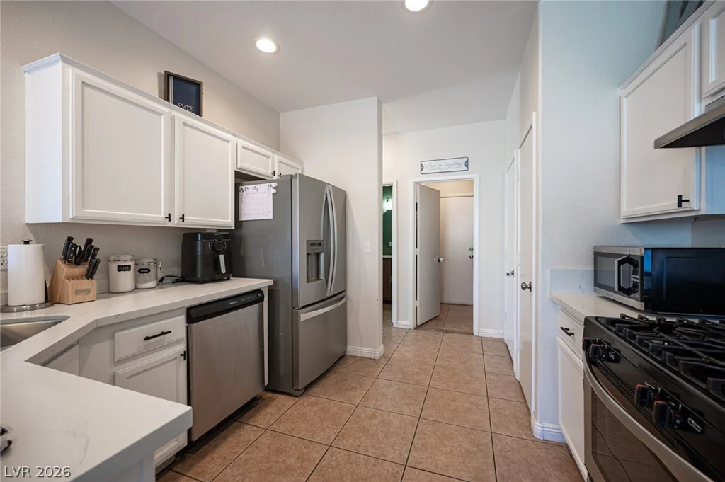 10646 Streamside, Las Vegas, NV 89129