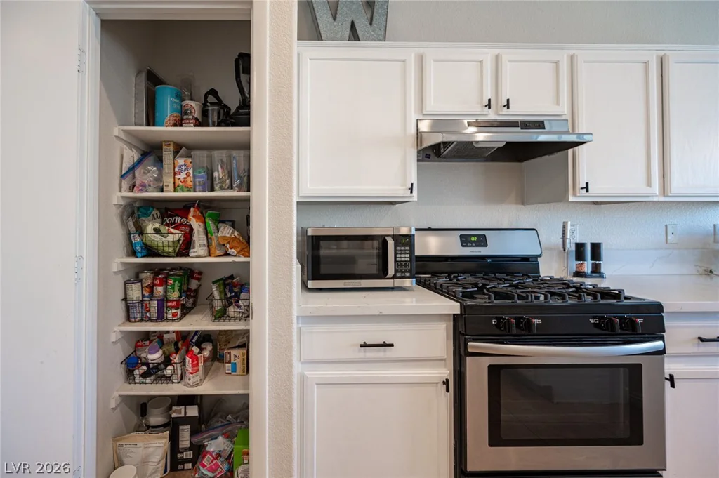 10646 Streamside, Las Vegas, NV 89129