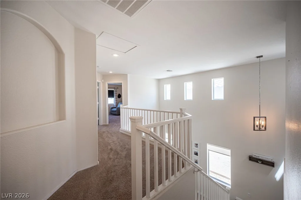 10646 Streamside, Las Vegas, NV 89129