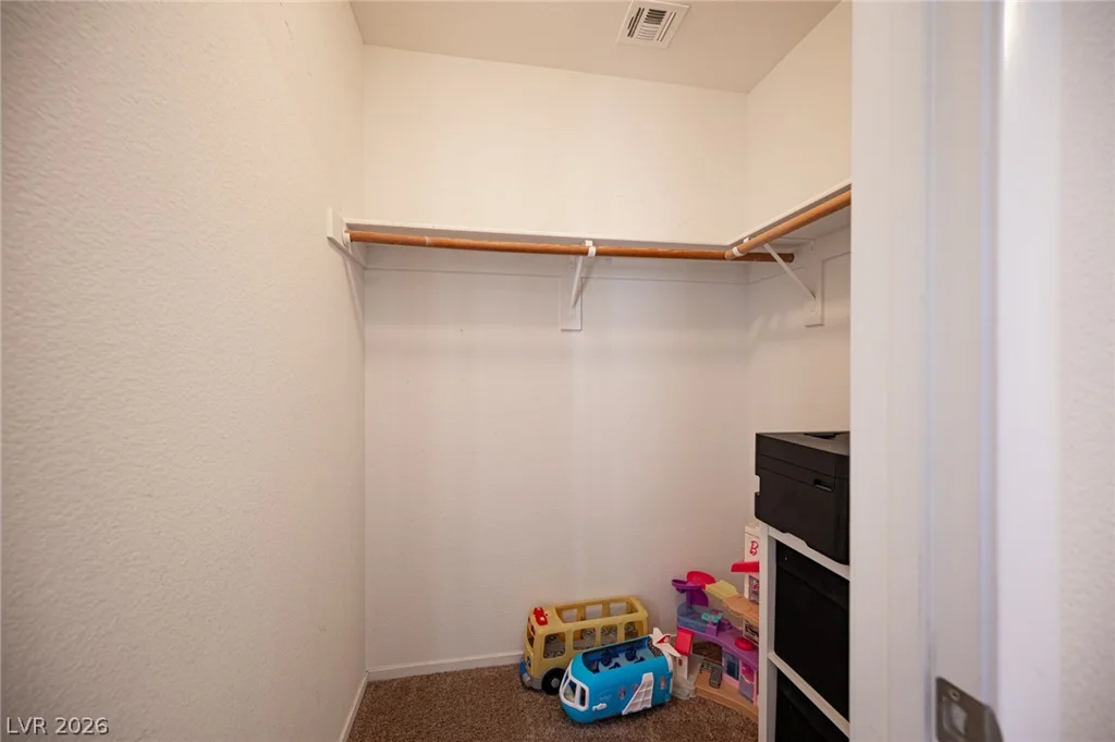 10646 Streamside, Las Vegas, NV 89129