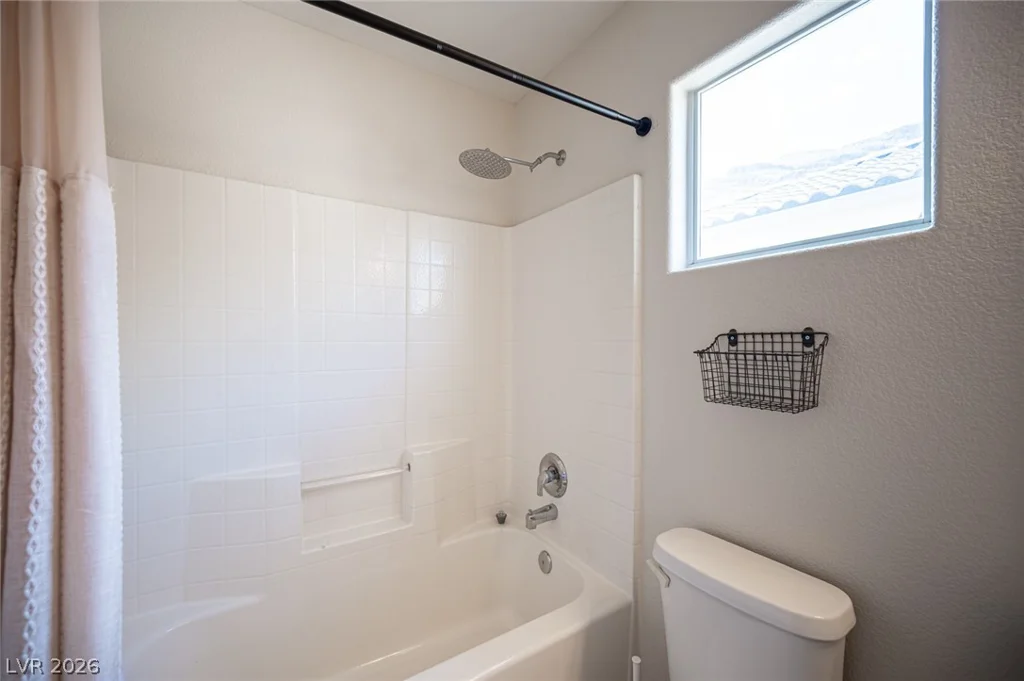 10646 Streamside, Las Vegas, NV 89129