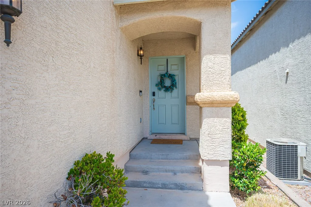 10646 Streamside, Las Vegas, NV 89129