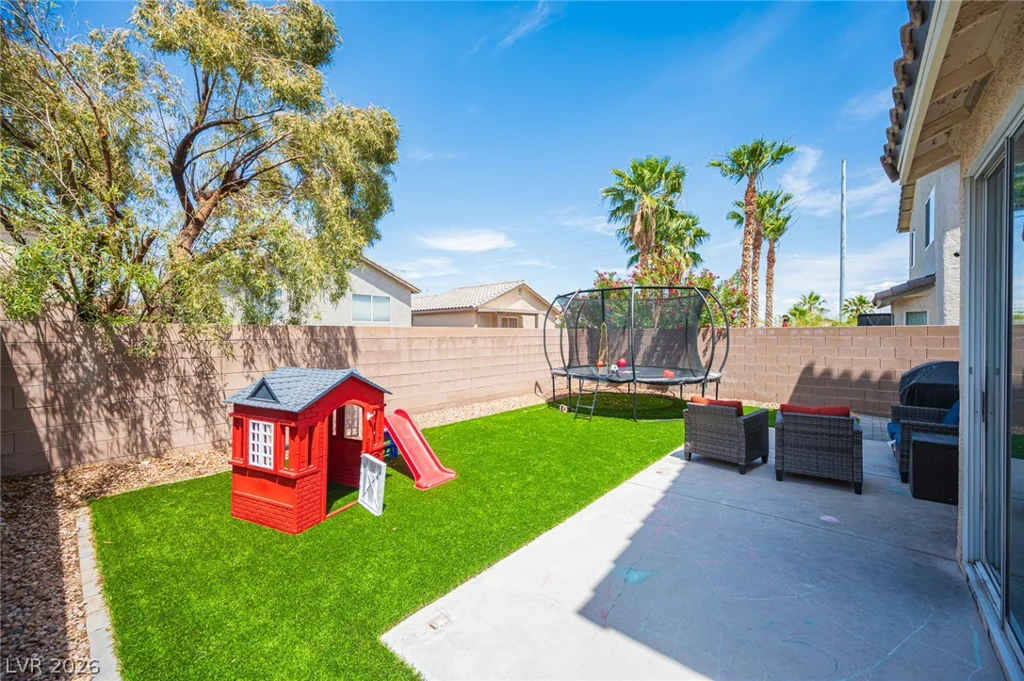 10646 Streamside, Las Vegas, NV 89129