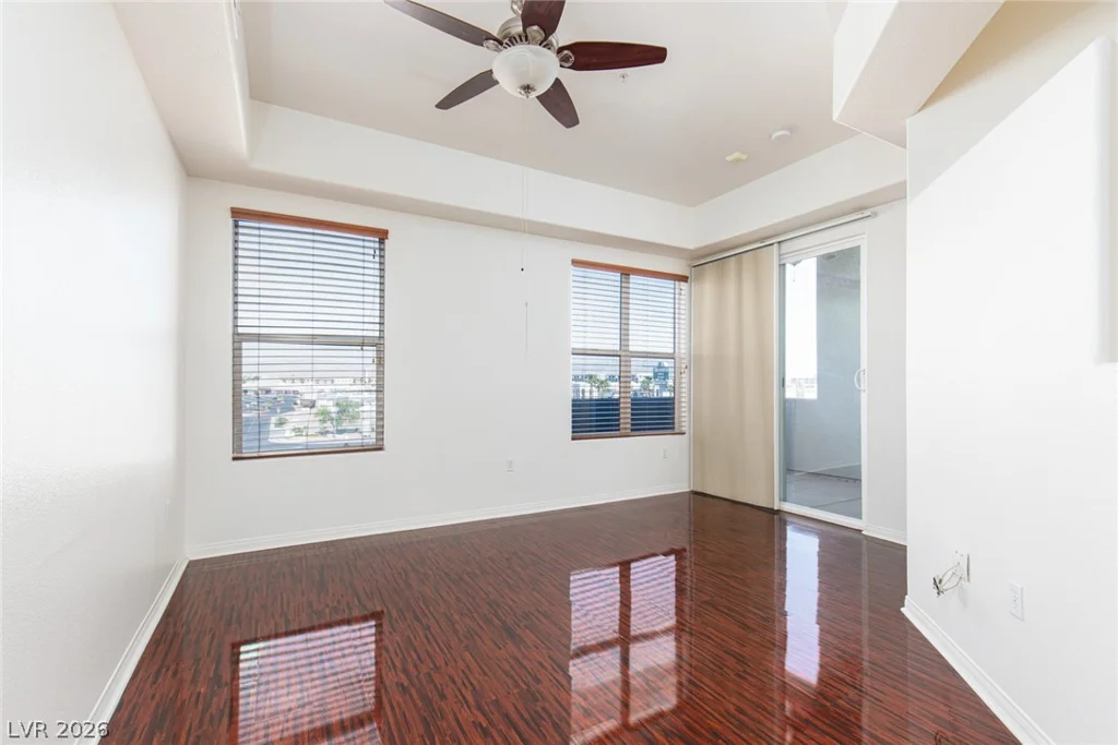38 Serene, Las Vegas, NV 89123
