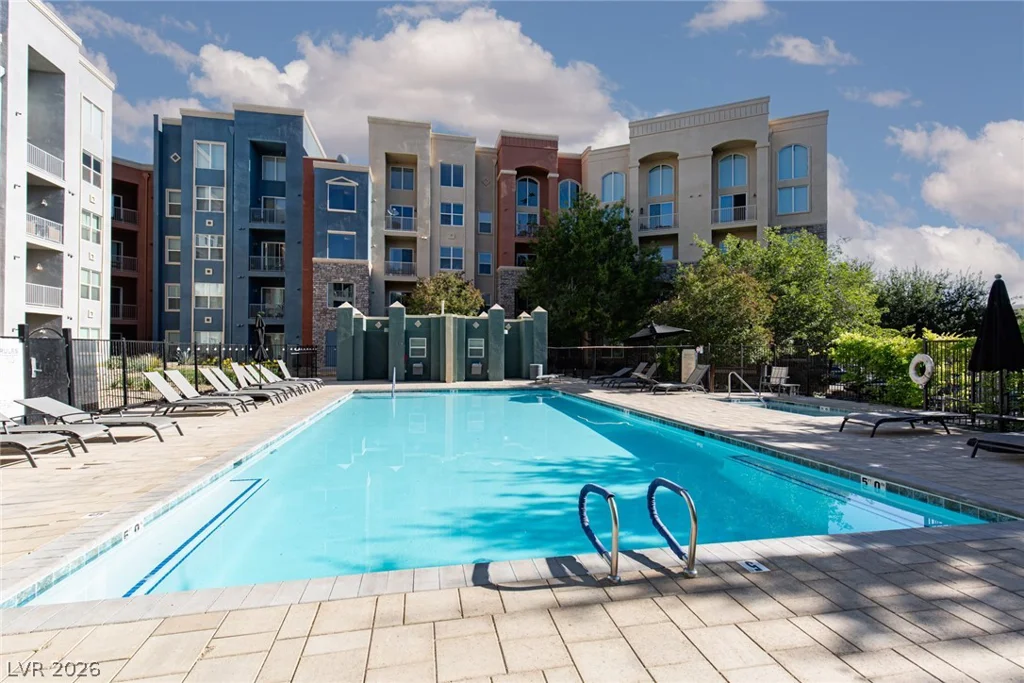 38 Serene, Las Vegas, NV 89123