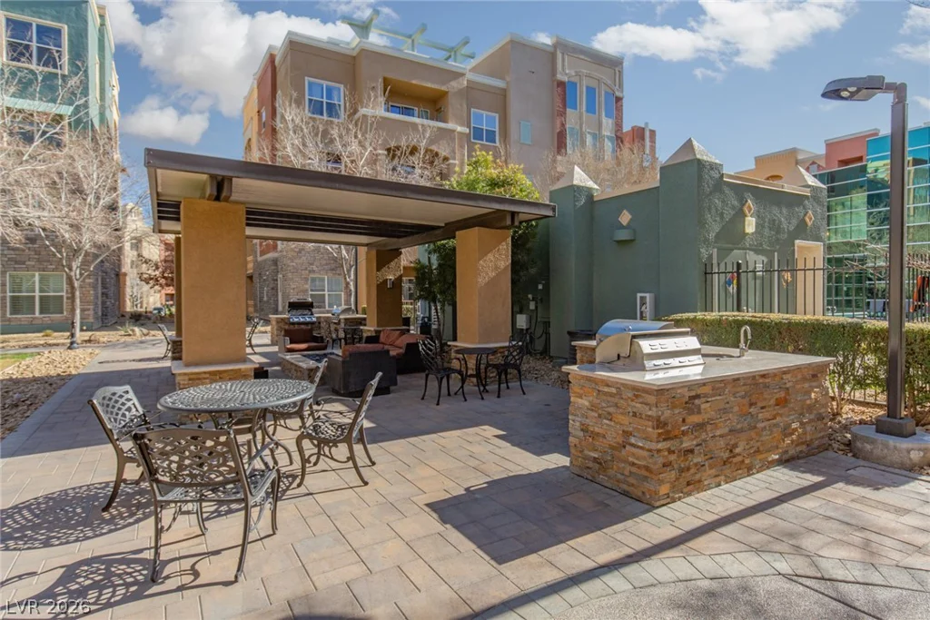 38 Serene, Las Vegas, NV 89123