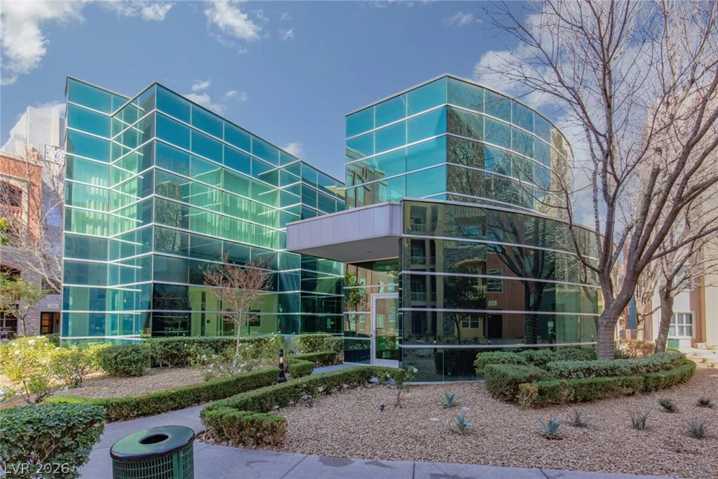 38 Serene, Las Vegas, NV 89123